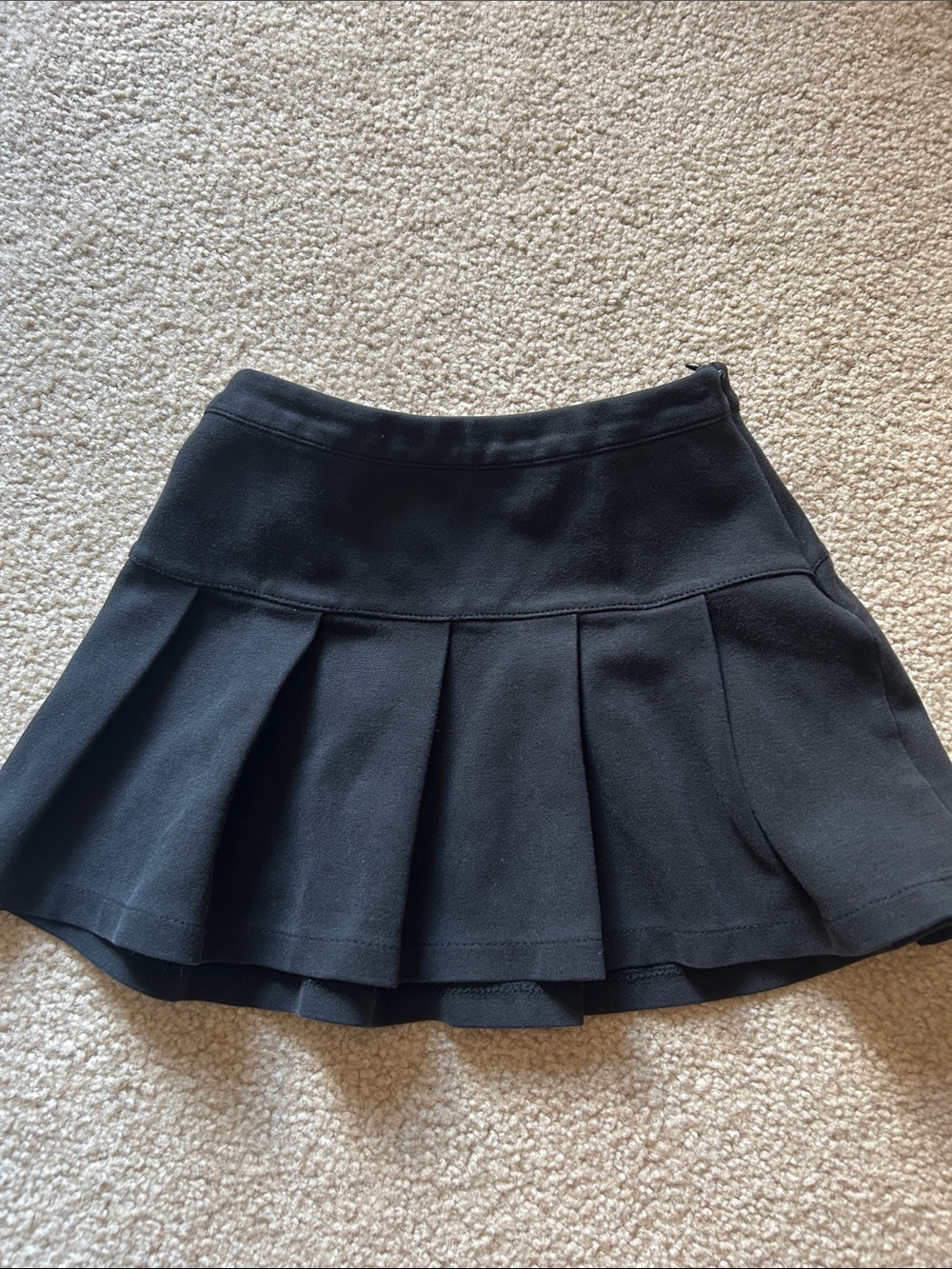 GAP Black Pleated Skater Mini Skirt